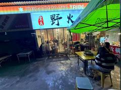 广场78平有外摆区餐饮店，低价急转